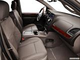  Passenger seat photo